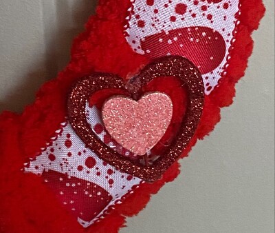 Valentine's "Love Never Fails" Wreath. - image3
